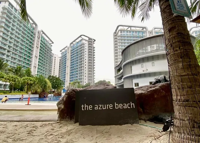 Bed & Breakfast Beachfront Azure Escape, 2br