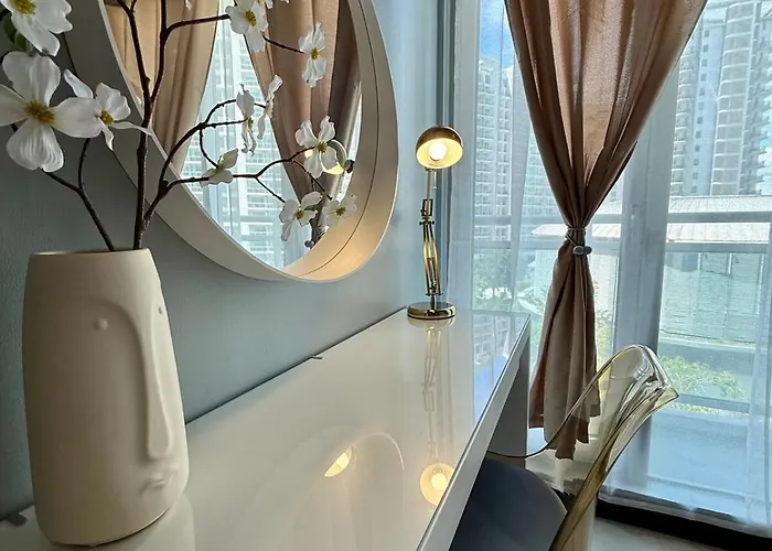 Beachfront Azure Escape, 2br Bed & Breakfast Manila