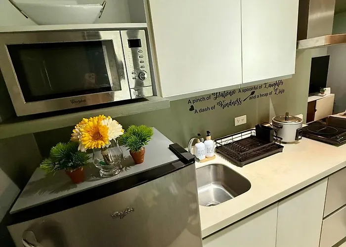 Beachfront Azure Escape, 2br *